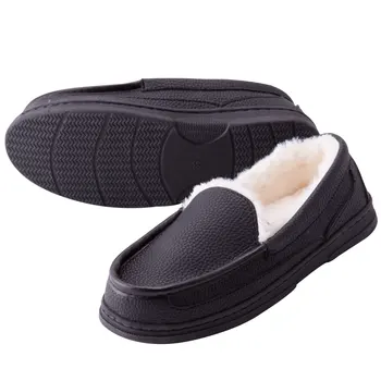 2024 Мужчины Высококачественные меховые кожаные лоферы Мужские повседневные мокасины Скольжение на мужской обуви Мужская обувь для вождения Покрытие для ног Боб зима
