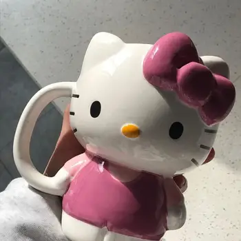Hello Kittys Cup Kawaii Sanrioed Милая кружка Мультфильм для девочек Студенческая керамика Кубок для творчества Кубок для воды Бутылка аниме Подарок на день рождения