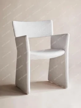 Nordic Light Роскошный обеденный стул для дома Современный минималистичный стул для макияжа Обеденный стул для проживания в семье