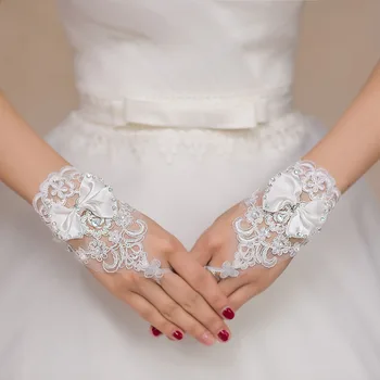 Белые короткие свадебные перчатки без пальцев свадебные для женщин Невеста Красные кружевные варежки Аксессуары