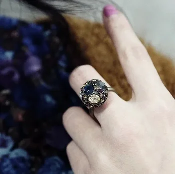 Женское кольцо с грибом в стиле ретро