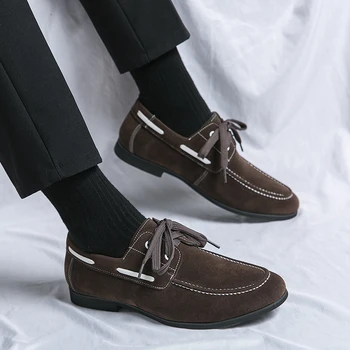  Лидер продаж Корея Версия Замша Парусник Обувь Мужская модная обувь Черные кожаные лоферы Мокасины на шнуровке Повседневная деловая обувь