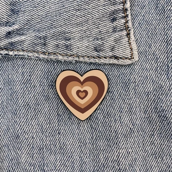 Новая мода Забавная металлическая булавка в форме сердца в форме сердца Забавная винтажная рубашка Лацкан Милые значки для любовника Девушки