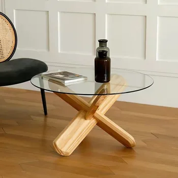 Простой современный журнальный столик из массива дерева Скандинавская гостиная Круглый столик из закаленного стекла Дизайнер Creative Edge Стол