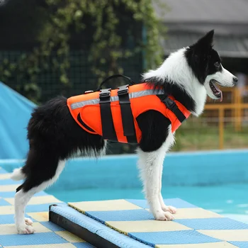 Спасательный жилет для плавания домашних животных для спасательного жилета для собак Регулируемые купальники Купальник для домашних животных Одежда для маленьких, средних и больших собак