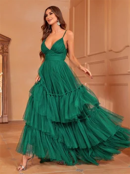 Темно-зеленое платье для вечеринок